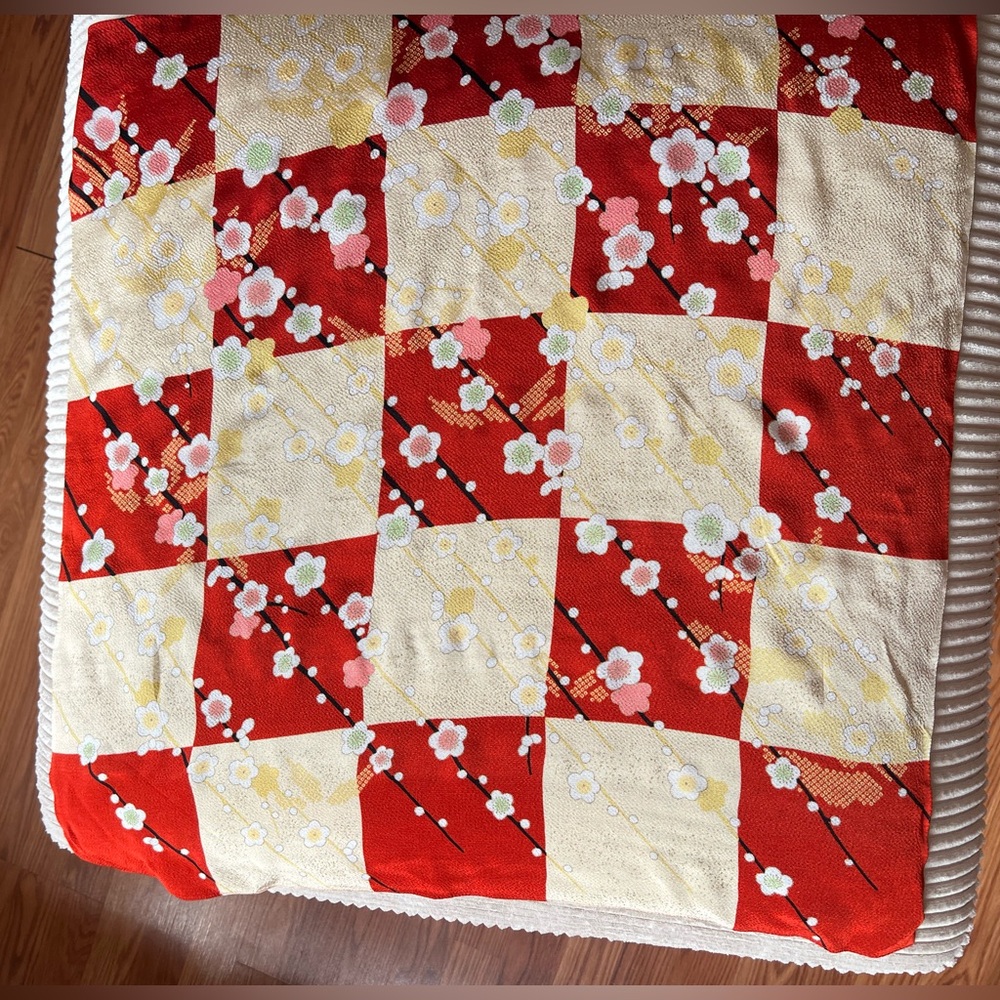 Japanese Floral Scarf - Red and Cream